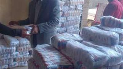 ضبط 300 لتر زيت طعام مجهول المصدر خلال حملات رقابية بالشرقية