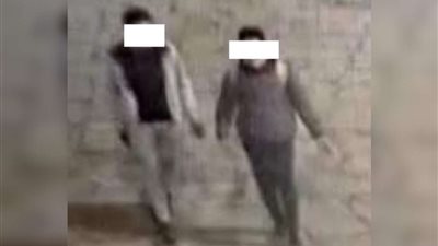 لحظة رصّد المتهمان بسرقة فيلا اللاعب محمد صلاح.. كواليس نهب مقتنيات نجم ليفربول