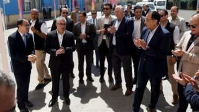 مدبولي يفتتح  خط الإنتاج الجديد بمصنع شركة 