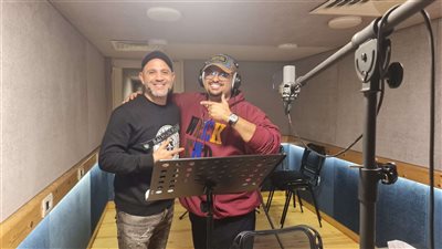 المطرب السعودي إبراهيم الحكمي يغني تتر مسلسل جميلة