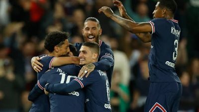 يطالب بالمساواة بمبابي.. نجم باريس سان جيرمان يرفض تجديد عقده