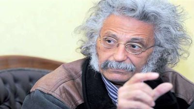 نقيب الأطباء يناشد «الجراحين المصريين» للمشاركة بالجمعية العمومية