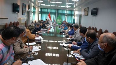 محافظ القليوبية: إنشاء قاعدة بيانات وحصر لمعدات النظافة غير المستغلة وإعادة تدويرها