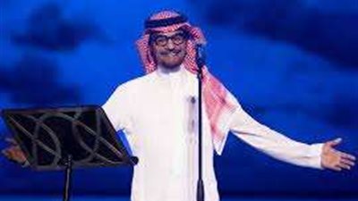 رابح صقر يشعل حماس جمهوره في كأس العلا للهجن