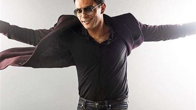 أسر ياسين يعلن عرض فيلم