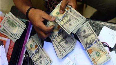 حبس متهم يحمل جنسية اجنبية 4 أيام لإتهامة بالأتجار في العملات الأحنبية