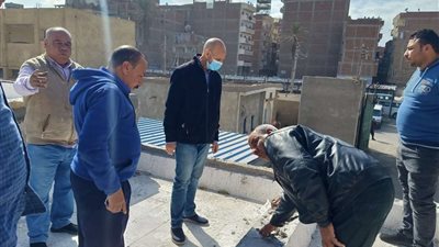 وكيل صحة الشرقية يتفقد أعمال التطوير بمخازن الإمداد الدوائي بالزقازيق