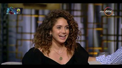 رنا رئيس تتألق باللون الأسود في أحدث ظهور لها