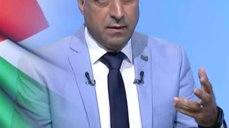 الدكتور أيمن الرقب