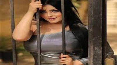 رد ناري من المحامي أيمن محفوظ بعد خروج فتاة سقارة