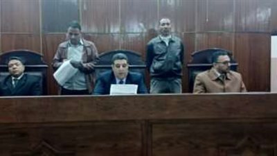 المشدد 15 سنه لمتهمين بسرقة شخص تحت التهديد بسوهاج