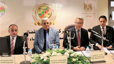 رئيس هيئة النيابة الإدارية يشهد فعاليات دورة الملكية الفكرية والجرائم الإلكترونية