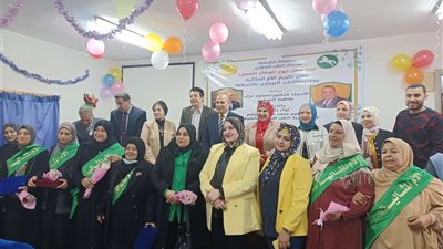 في عيد الأم.. وكيل بيطري الشرقية يكرم الأمهات المثاليات بالمديرية