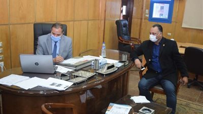 مذكرة تفاهم بين جامعتي سوهاج 