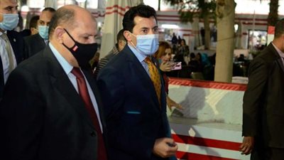 تعليق رئيس اللجنة المؤقتة بالزمالك على زيارة الوزير