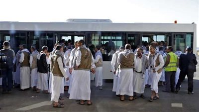 تفاصيل هامة عن إطلاق سراح 887 أسير بين الحكومة اليمنية والحوثيين