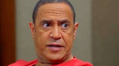 أشرف عبد الباقي يكشف مفاجأة بشأن نسبه