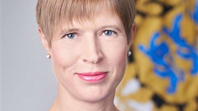 رئيسة إستونيا ورئيس حكومتها يخضعان للحجر الصحي إثر مخالطتهما مصابا بكورونا