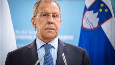 إمدادات نووية إلى أوكرانيا و روسيا تحذر بريطانيا