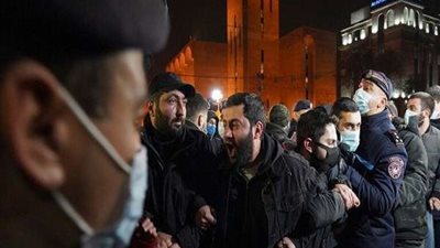 المحتجون بأرمينيا: مهلة لـ رئيس الحكومة للرحيل