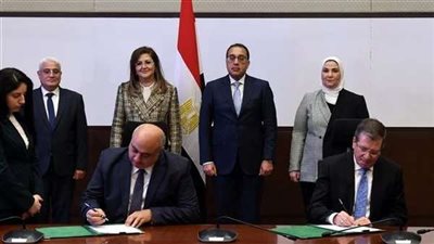 مدبولي يترأس توقيع بروتوكول تعاون حول البدء في تقديم خدمات التأمينات لأصحاب المعاشات