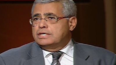 قرار قضائي بوقف التحفظ على أموال حسن نافعة