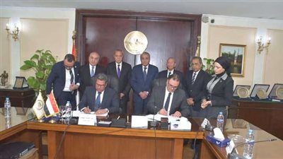 التموين توقع بروتوكول تعاون مع محافظة القليوبية لإنشاء مبنى تجاري إداري