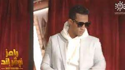 المقلب معروف .. رد فعل محمد رمضان المفاجئ على مقلب رامز جلال (فيديو)