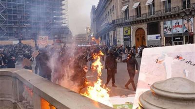 فرنسا على صفيح ساخن.. ونتائج الاحتجاجات ما بين الاعتقالات و الإصابات