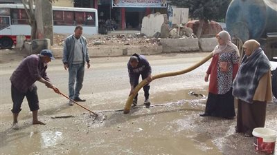 محافظ المنوفية يتابع أعمال شفط مياه الأمطار