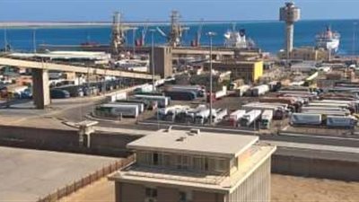 تداول 11 ألف طن بضائع عامة ومتنوعة بموانئ البحر الأحمر