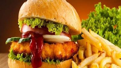 حسام موافى يحذر من الوصول لـ الشبع عند تناول الطعام برمضان