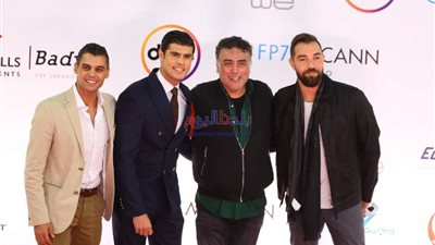 بين الأناقة والجرأة: إطلالات المشاهير الرجال في مهرجان القاهرة السينمائي (صور)
