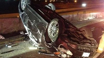 إصابة 4 أشخاص بحادث انقلاب سيارة في أكتوبر