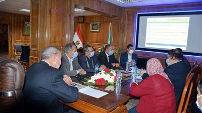 محافظ القليوبية يتابع أعمال تطوير شارع فريد ندا وإنشاء ميدان حضاري ببنها