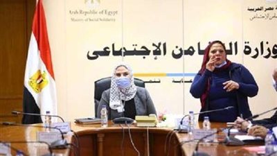 وزيرة التضامن تلتقي عددًا من الجمعيات الأهلية المعنية بمجال الإعاقات السمعية