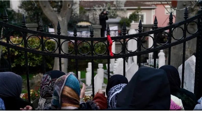 ضريح أوروتش بابا