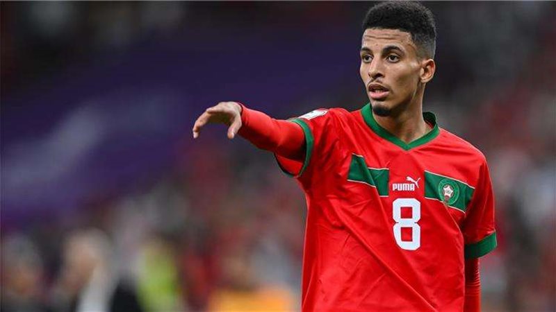 عز الدين أوناحي لاعب