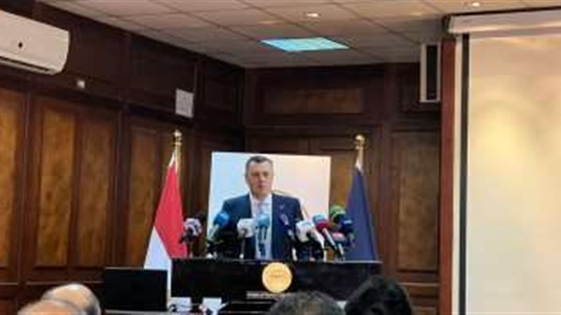 أحمد عيسى وزير السياحة