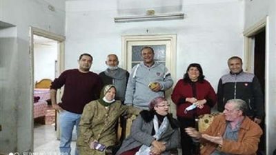 صرف 2000 جنيه مساعدة فورية لبائع مناديل بـ بني سويف