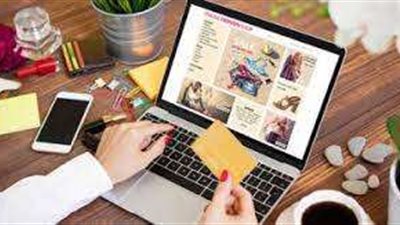 حبس متهمين بالاستيلاء على بطاقات الدفع الإلكتروني لـ مواطنين