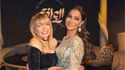 لوسي: لم أهاجم رانيا يوسف بسبب دكاترة التجميل.. 