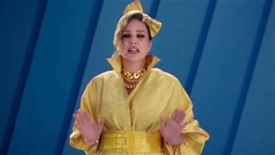 لماذا تشوق شيرين رضا الجمهور بإعلان من كلمة واحدة؟