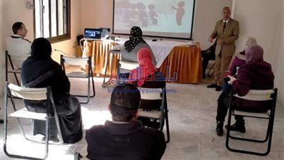 ثقافة المنيا تناقش 