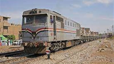 مصرع شخص دهسا أسفل عجلات القطار بقنا