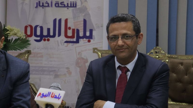 نقيب الصحفيين خالد