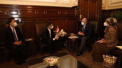 وزير الزراعة يبحث مع سفير تايلاند بالقاهرة تعزيز سبل التعاون بين الجانبين