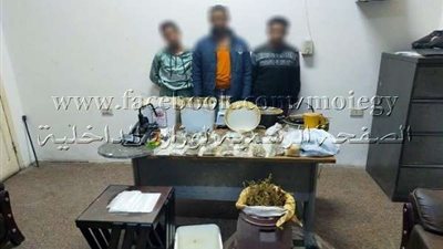 القبض على عصابة صناعة 