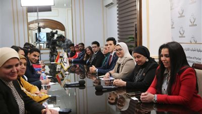 «التنسيقية» تُكرم اللواء محيي نوح والربان وسام عباس حافظ