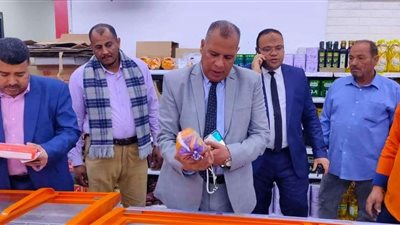 رئيس مدينة مطاي يقود حملة تموينية مكبرة